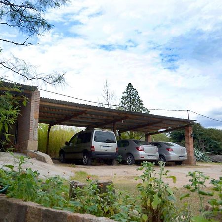 La Toma Complejo De Montana - Cabanas Y Habitaciones En Hosteria Mina Clavero Bagian luar foto