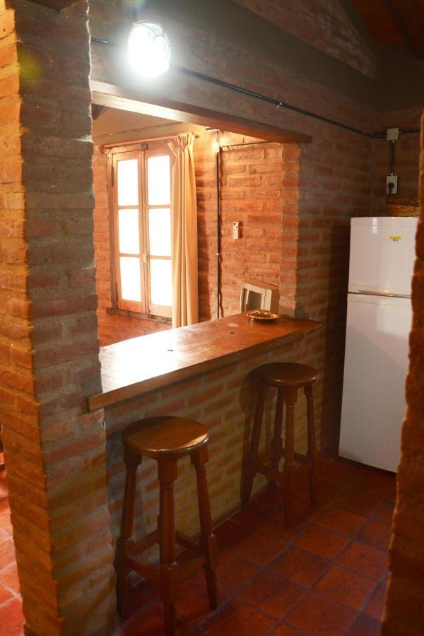 La Toma Complejo De Montana - Cabanas Y Habitaciones En Hosteria Mina Clavero Bagian luar foto