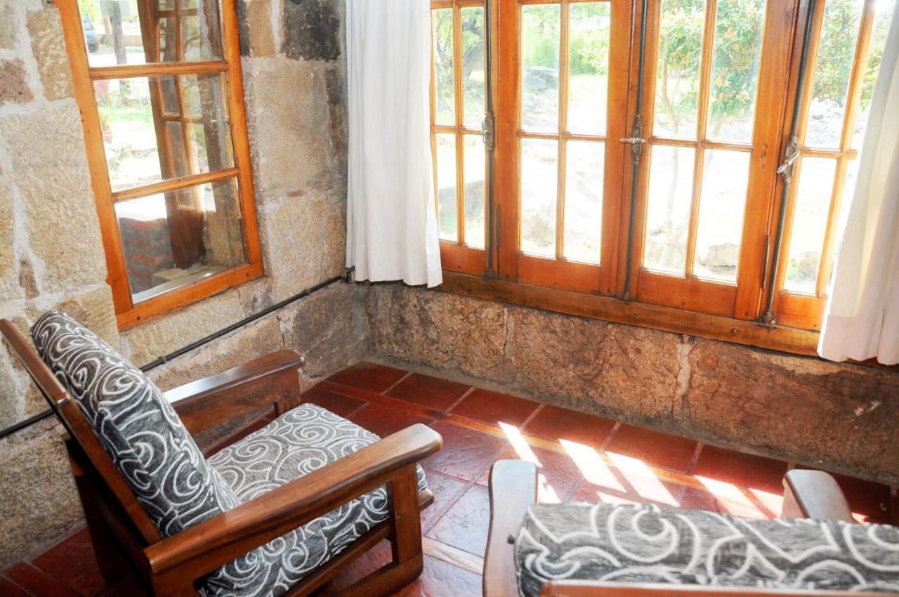 La Toma Complejo De Montana - Cabanas Y Habitaciones En Hosteria Mina Clavero Bagian luar foto