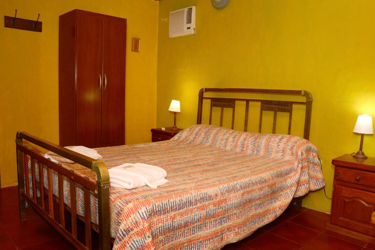 La Toma Complejo De Montana - Cabanas Y Habitaciones En Hosteria Mina Clavero Bagian luar foto