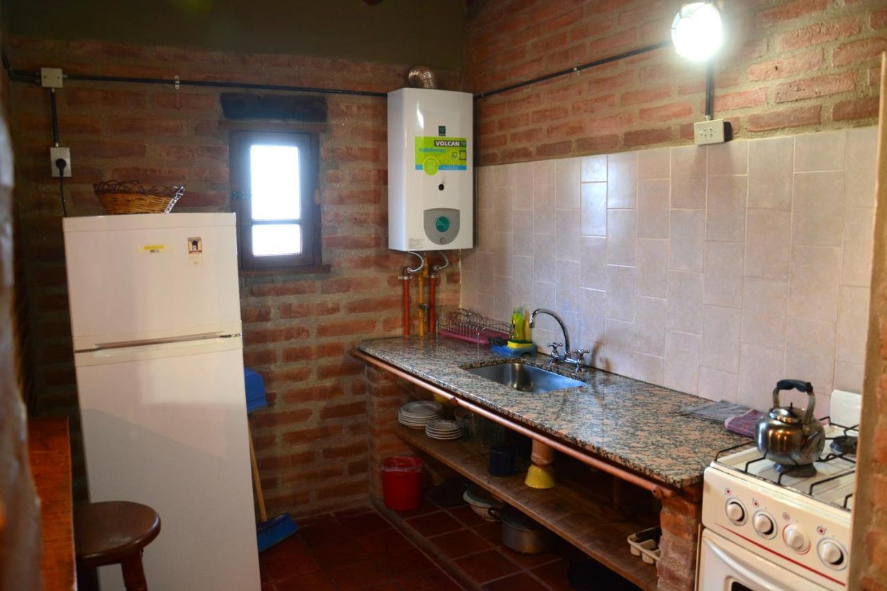 La Toma Complejo De Montana - Cabanas Y Habitaciones En Hosteria Mina Clavero Bagian luar foto